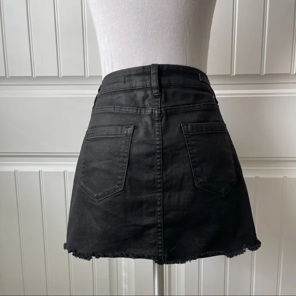 [Blank NYC] Coated Black Denim Mini Skirt - Picture 4 of 8